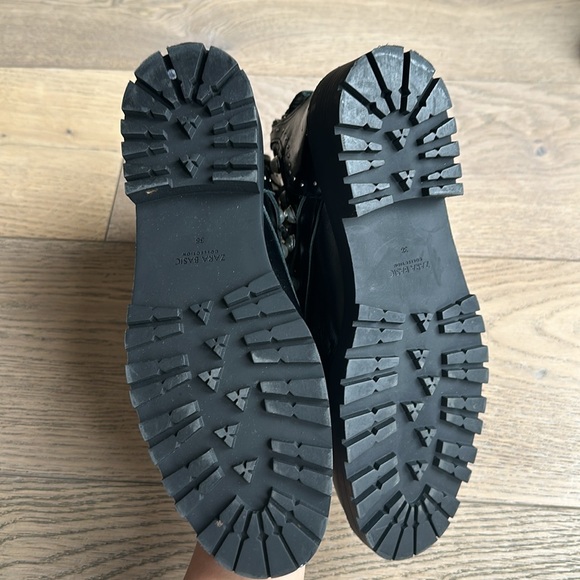 Zara boots - Picture 4 of 4